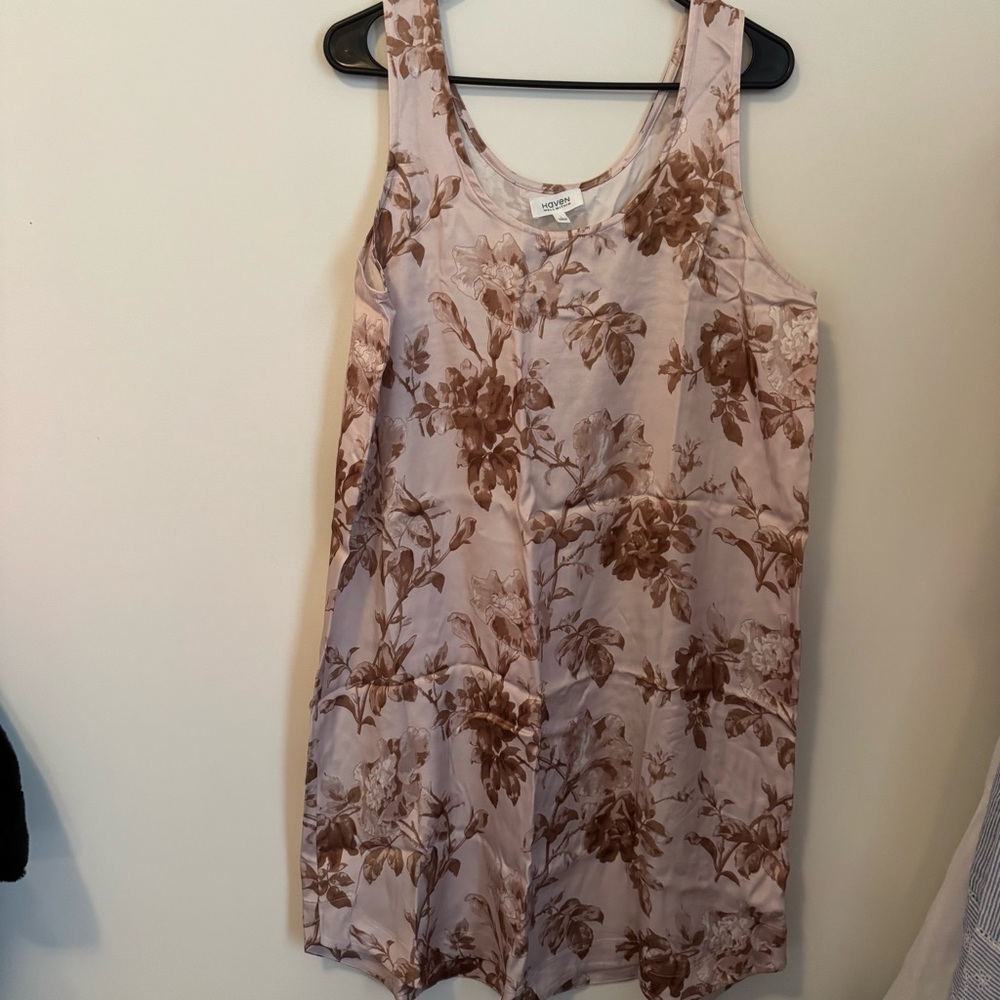 Haven floral silky nightgown women’s large